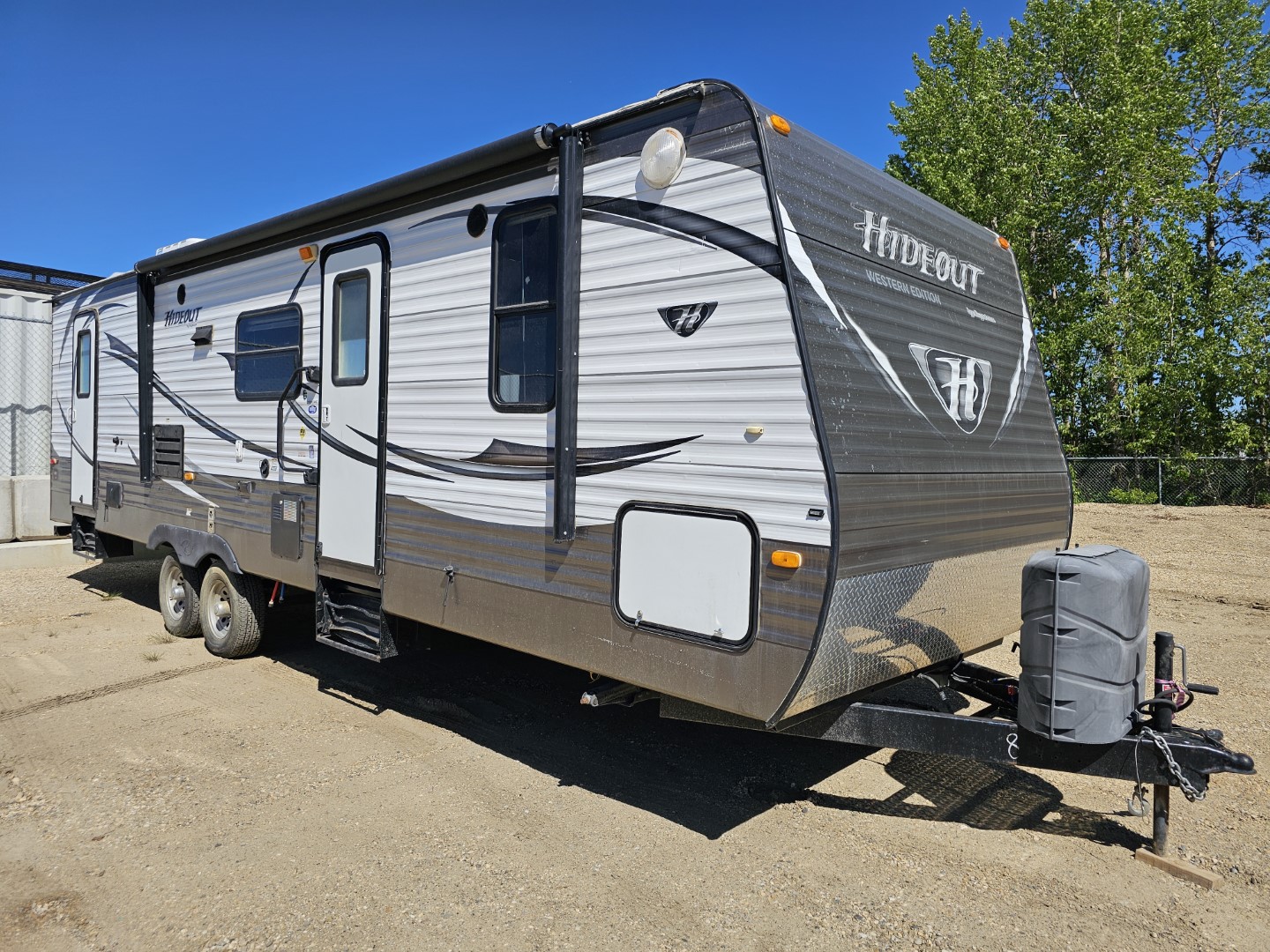 Used 2014 Keystone HIDEOUT 28BHS