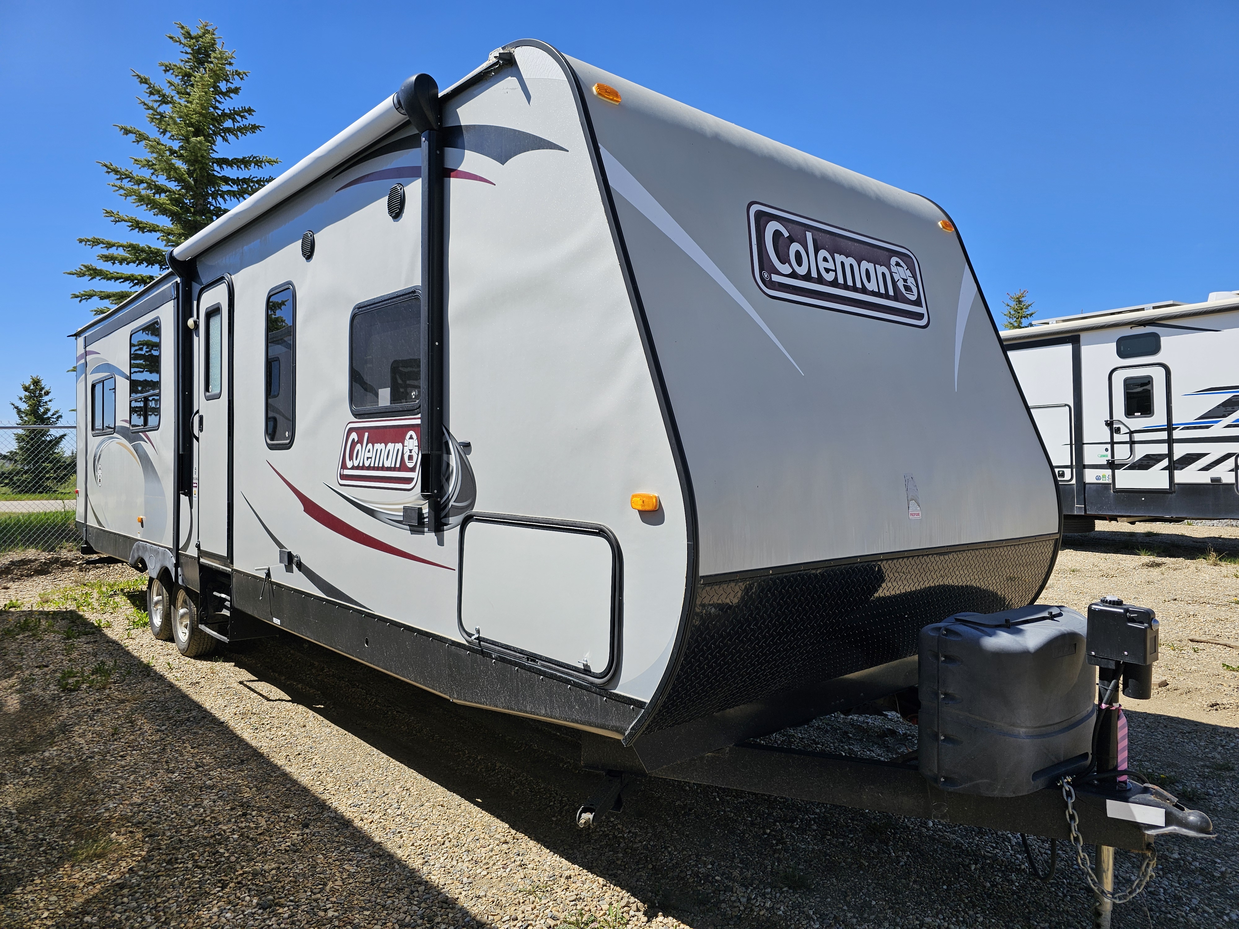 Used 2013 Dutchmen COLEMAN 330RL