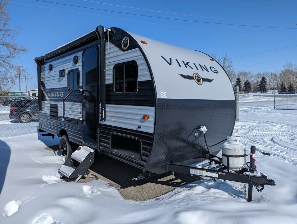 NEW 2022 FOREST RIVER VIKING 17 BH