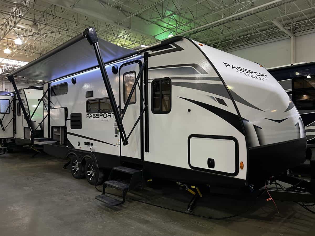 NEW 2022 KEYSTONE PASSPORT 221 BH