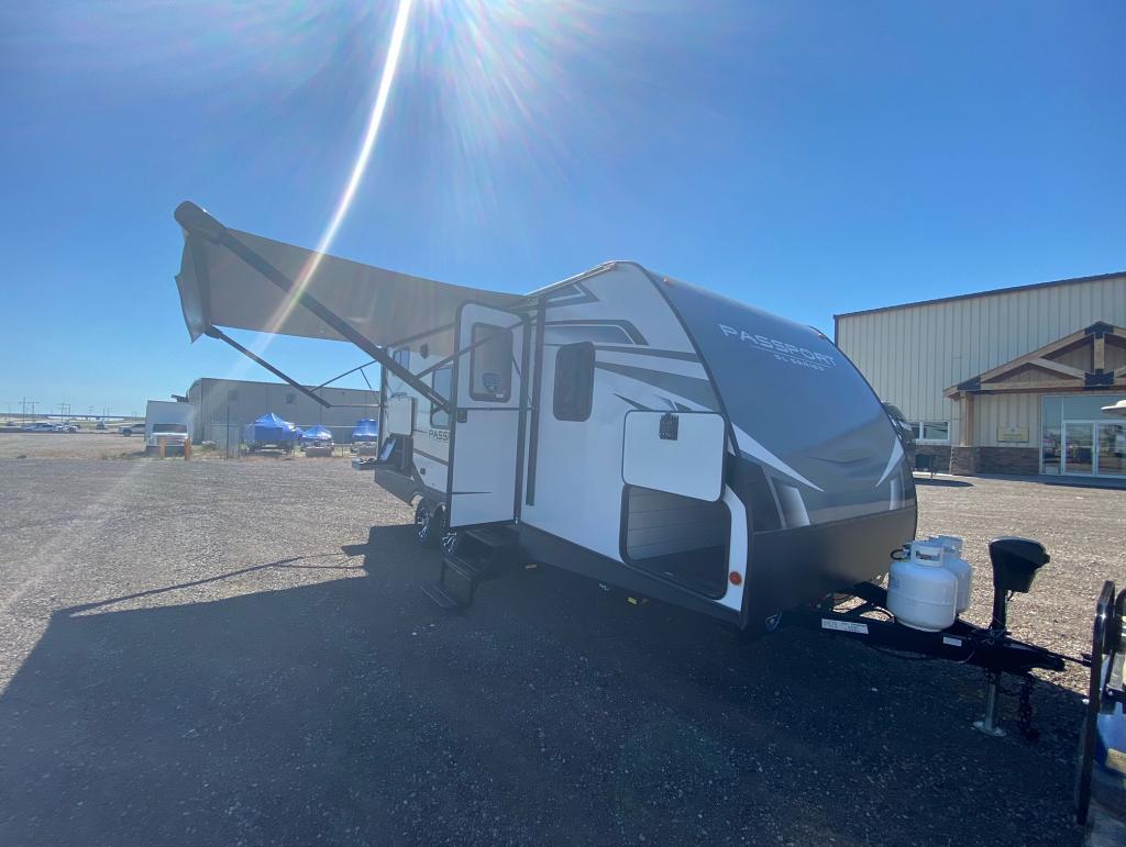 NEW 2022 KEYSTONE PASSPORT 219 BH