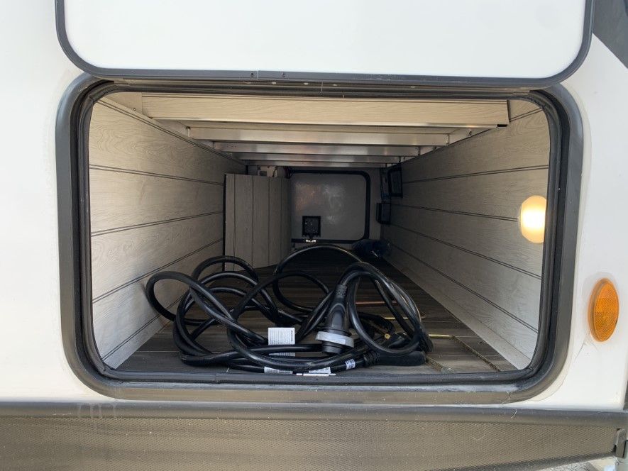 NEW 2022 KEYSTONE PASSPORT 221 BH