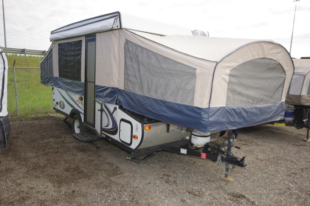 USED 2017 FOREST RIVER VIKING 2405 STSS