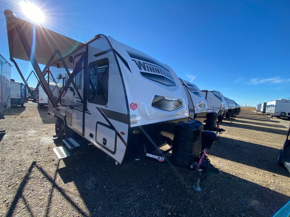 NEW 2022 WINNEBAGO MICRO MINNIE 1800 BH