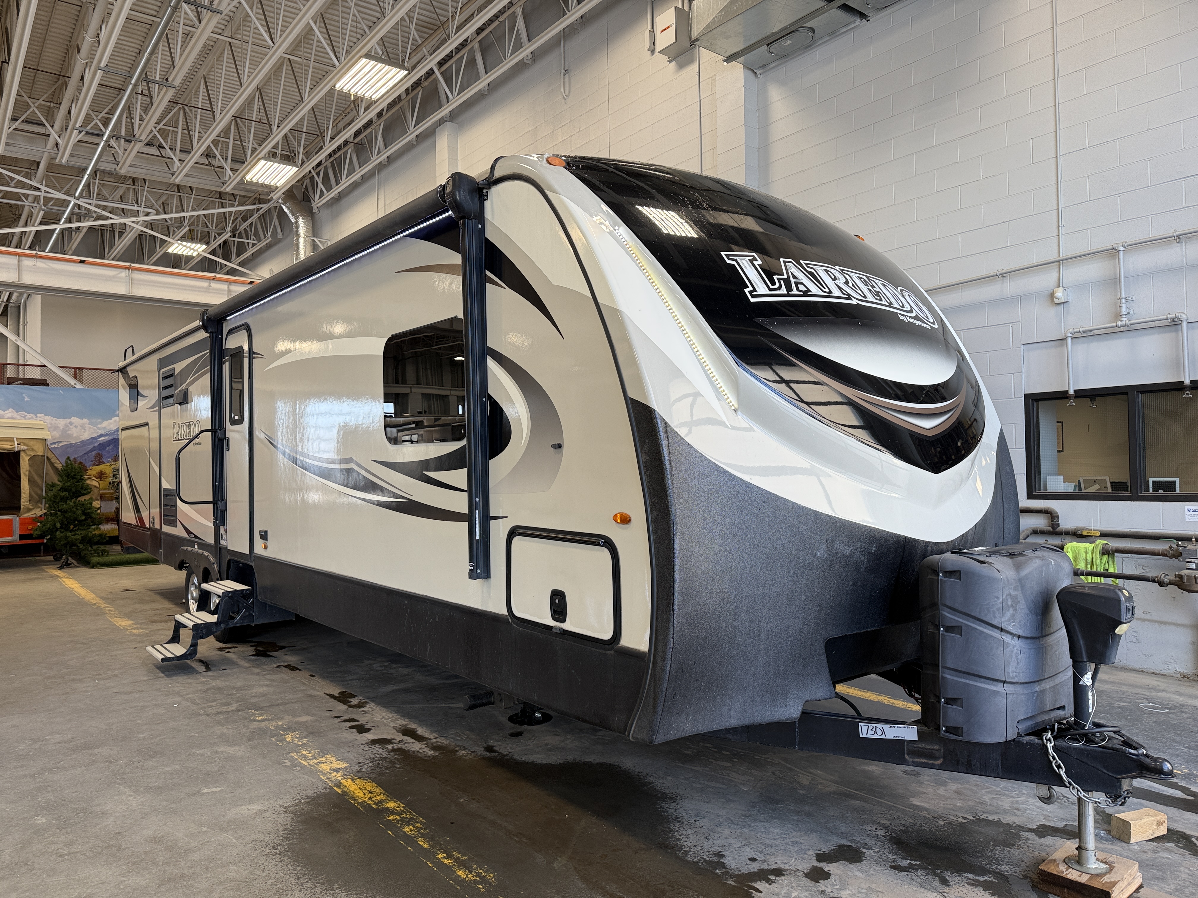 Used 2018 Keystone LAREDO 331 BH