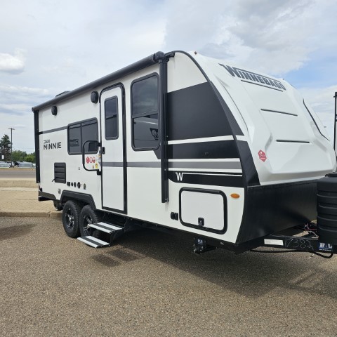 New 2025 Winnebago MICRO MINNIE 2108 DS