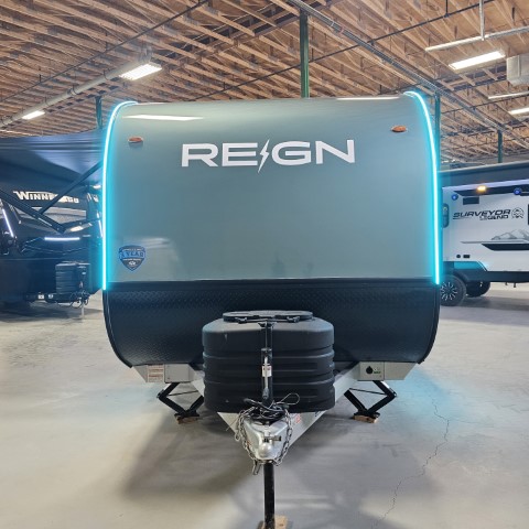 New 2025 Keystone REIGN 18 RB