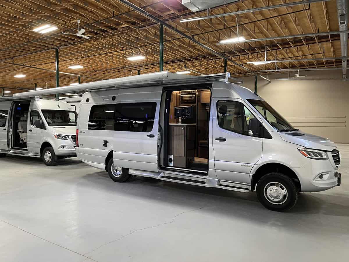NEW 2023 WINNEBAGO ERA 70 A