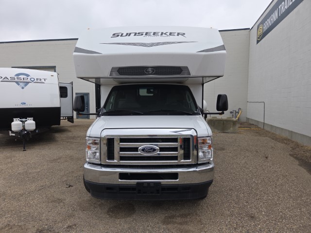 Used 2023 Forest River SUNSEEKER 2350 LE