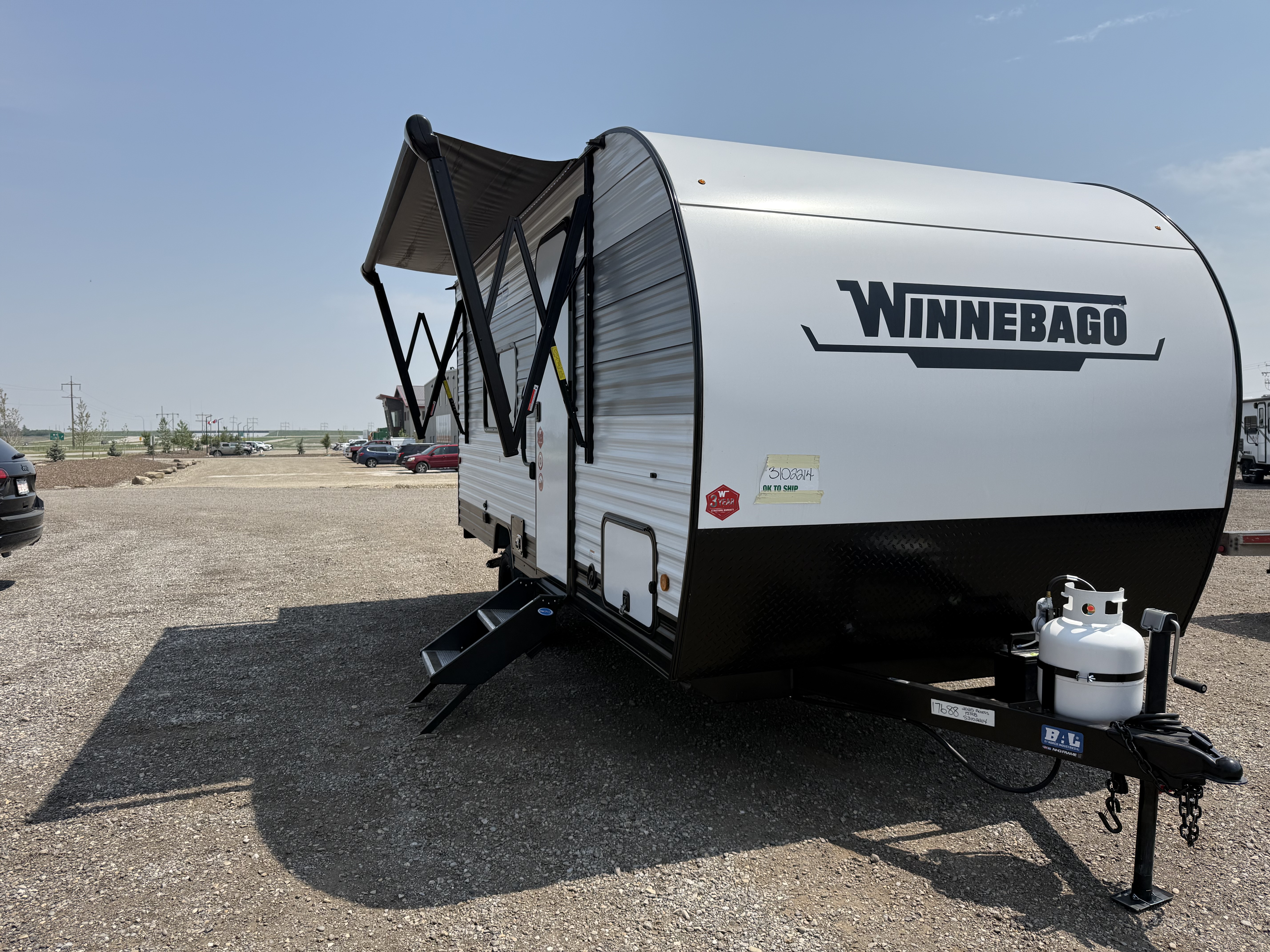 New 2025 Winnebago ACCESS 15 RB