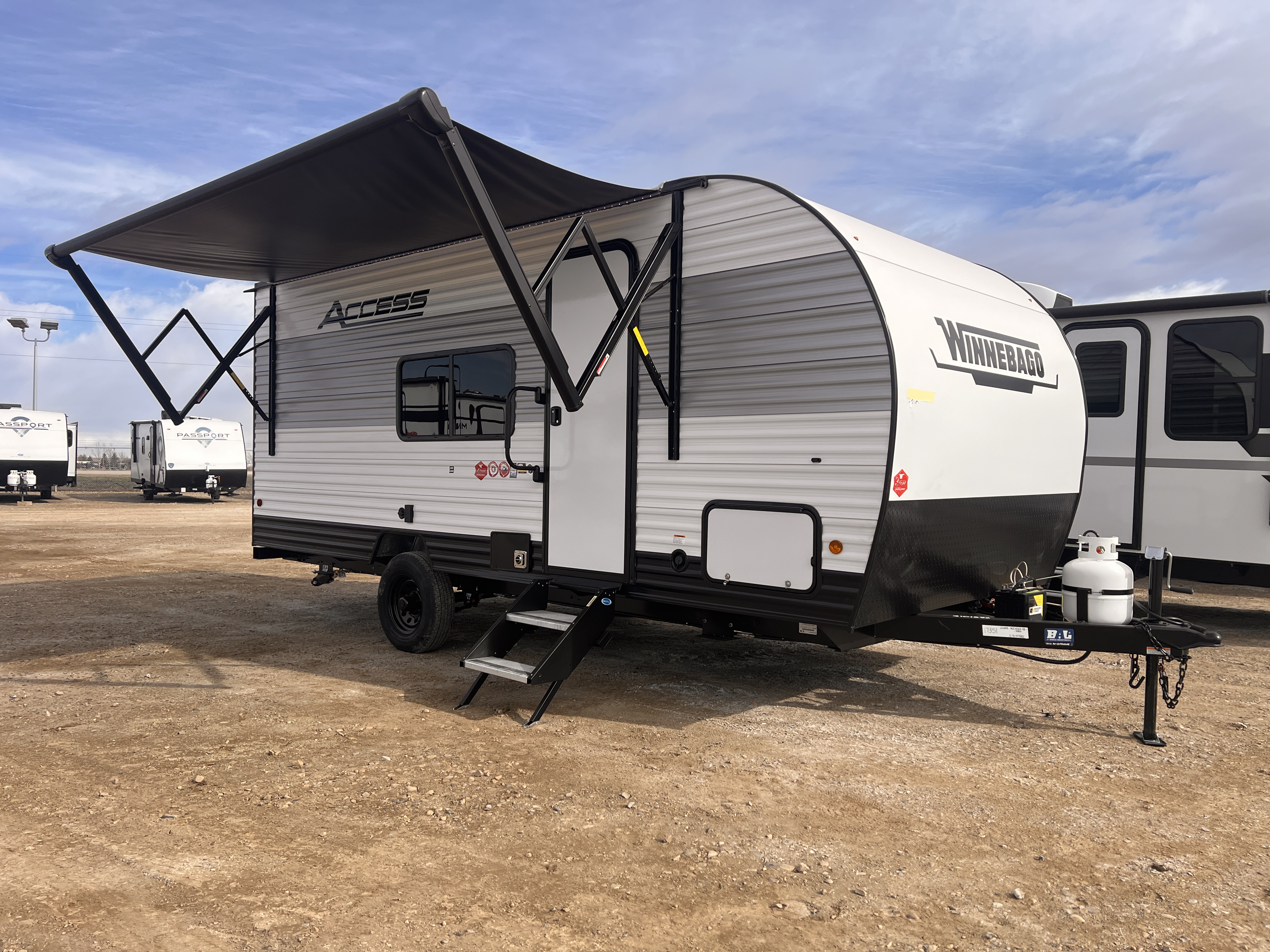 New 2025 Winnebago ACCESS 18 DBH