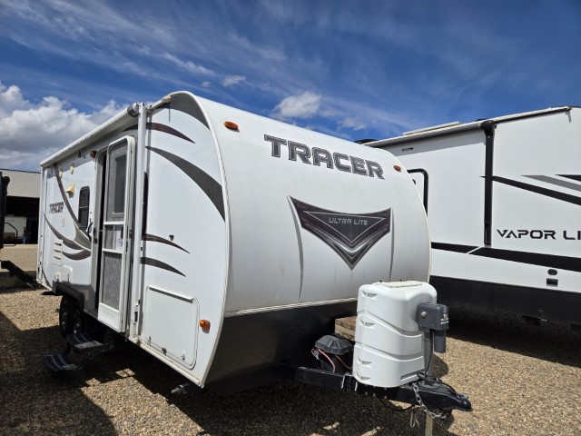 USED 2014 Primetime TRACER 215 AIR