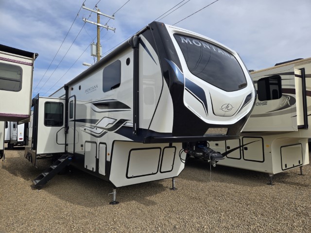 Used 2022 Keystone MONTANA High Country