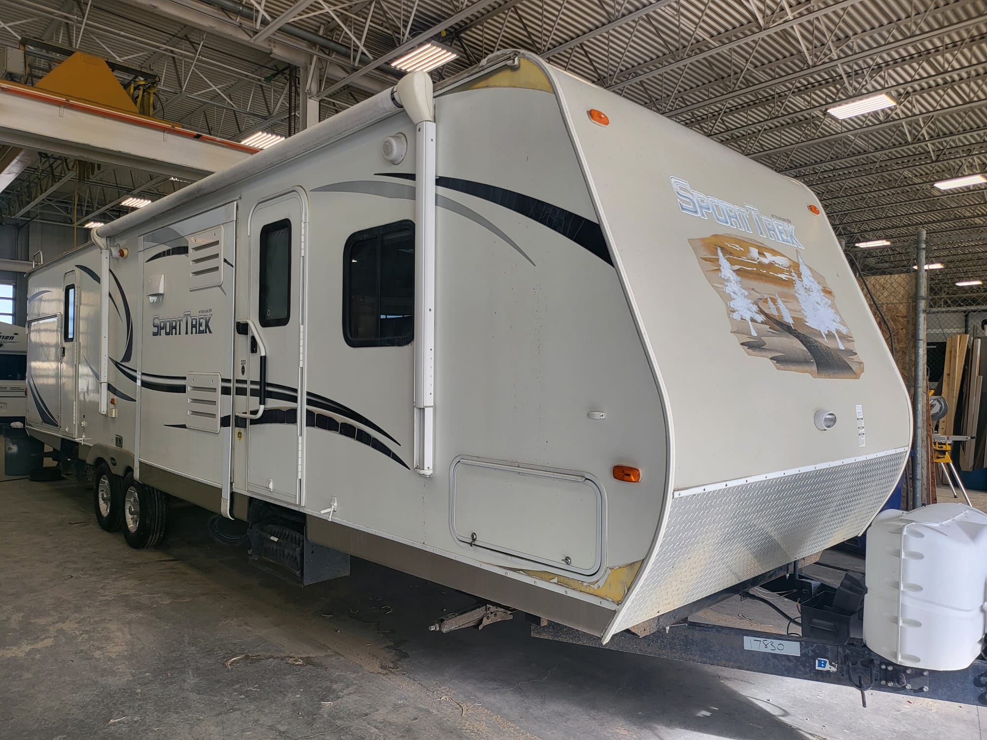 2013 Venture SportTrek ST320VIK