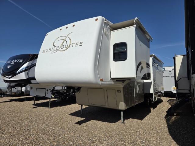 USED 2008 Doubletree Rv MOBILE SUITES 32TK3