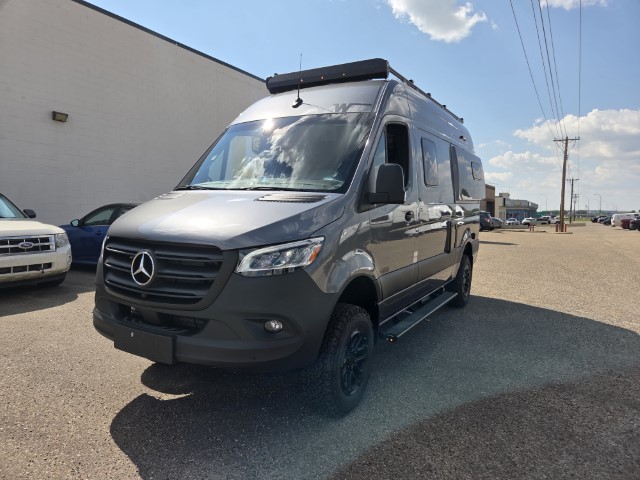 New 2025 Winnebago REVEL SPORT 44 N