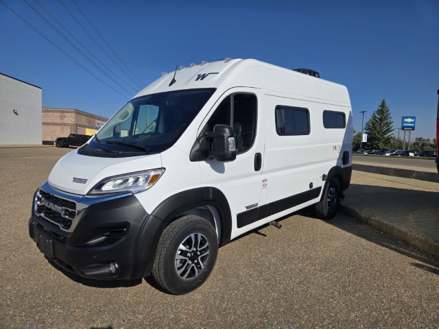 New 2025 Winnebago SOLIS 36 A