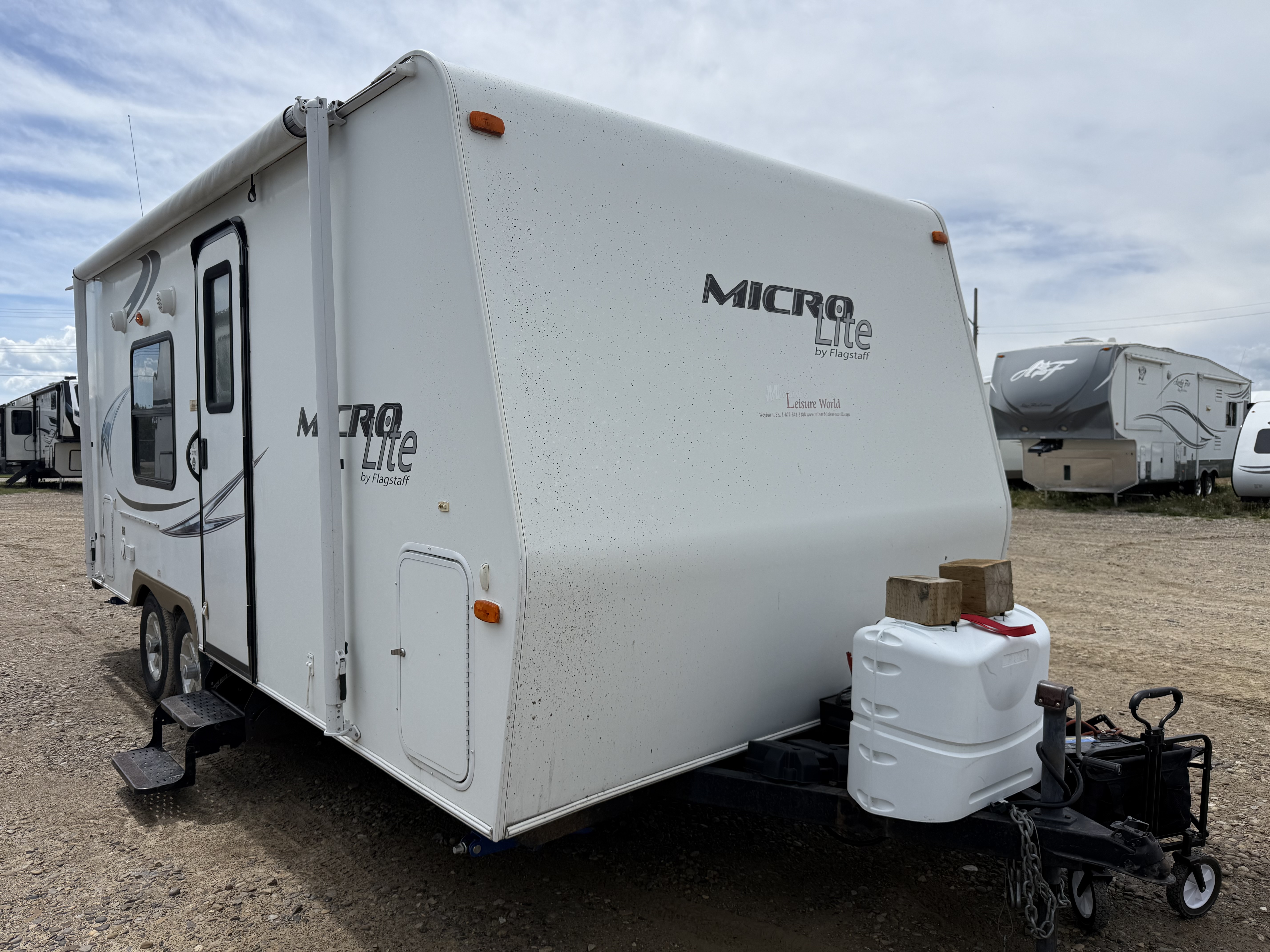 Used 2012 Forest River FLAGSTAFF MICRO 21FB