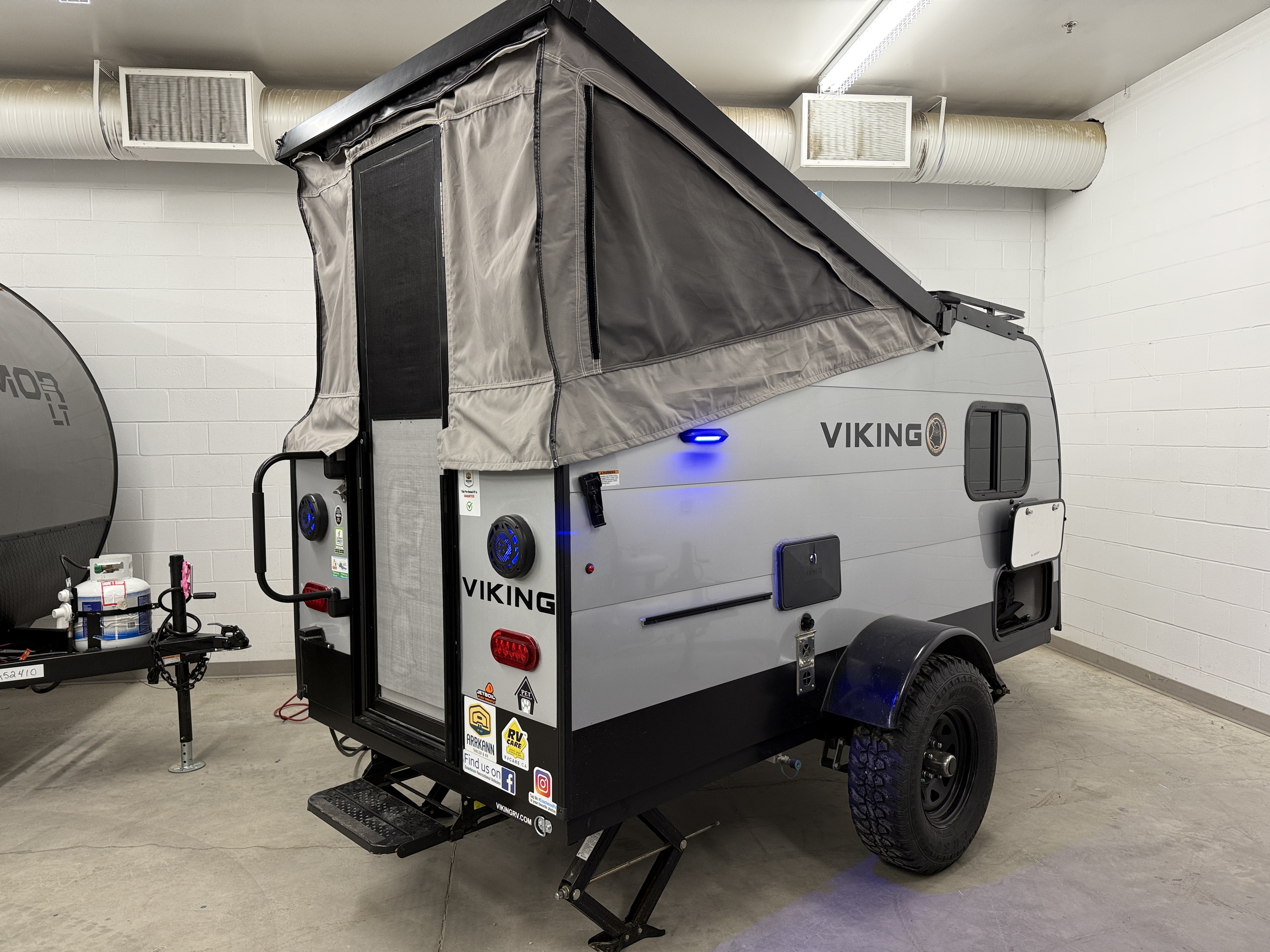 Used 2022 Forest River VIKING 9.0