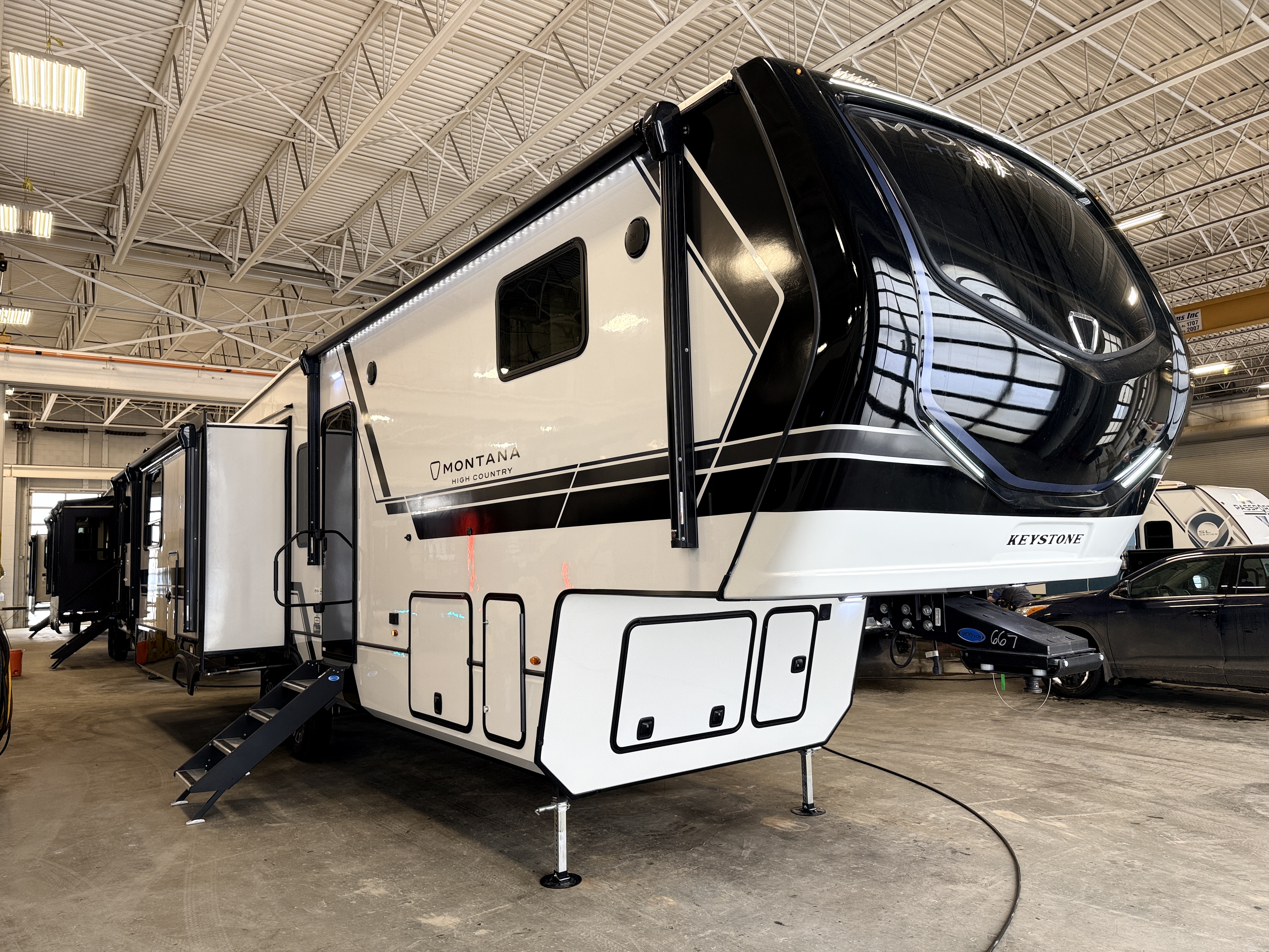 New 2026 Keystone MONTANA 311 RD