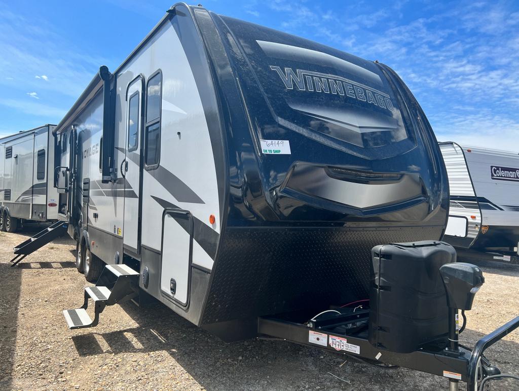 NEW 2022 WINNEBAGO VOYAGE 3033 BH