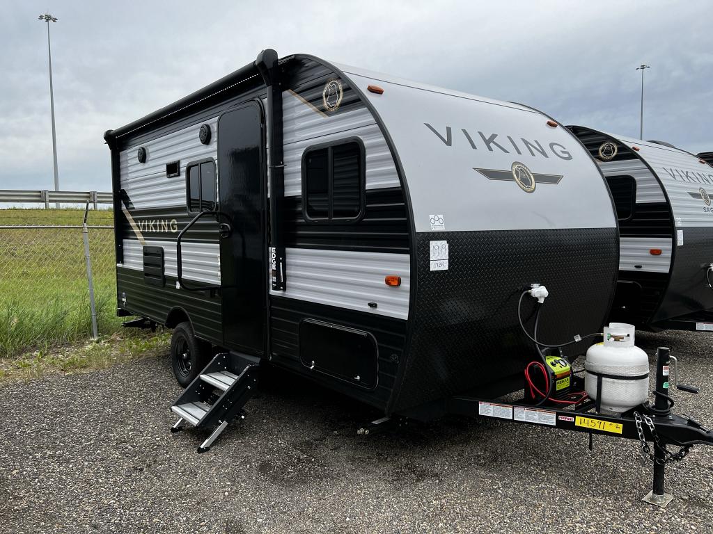 NEW 2022 FOREST RIVER VIKING 17 BH
