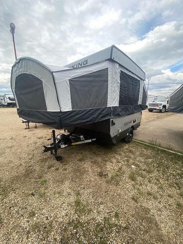 NEW 2022 FOREST RIVER VIKING 1706 XLS