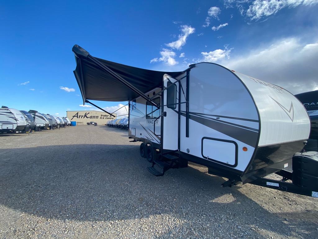 NEW 2022 FOREST RIVER TRACER 200 BHSLE