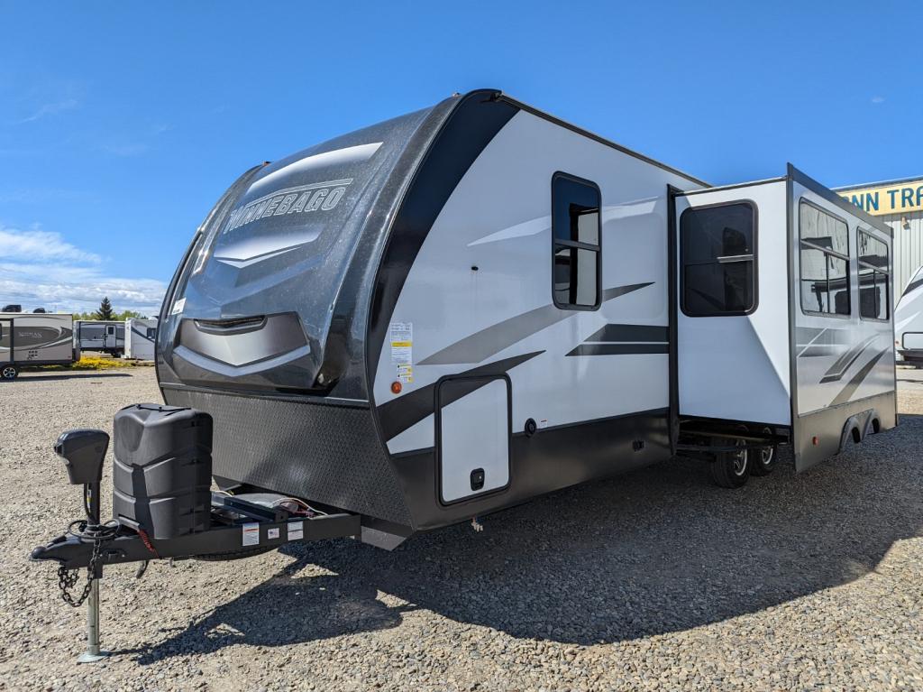 NEW 2022 WINNEBAGO VOYAGE 3033 BH