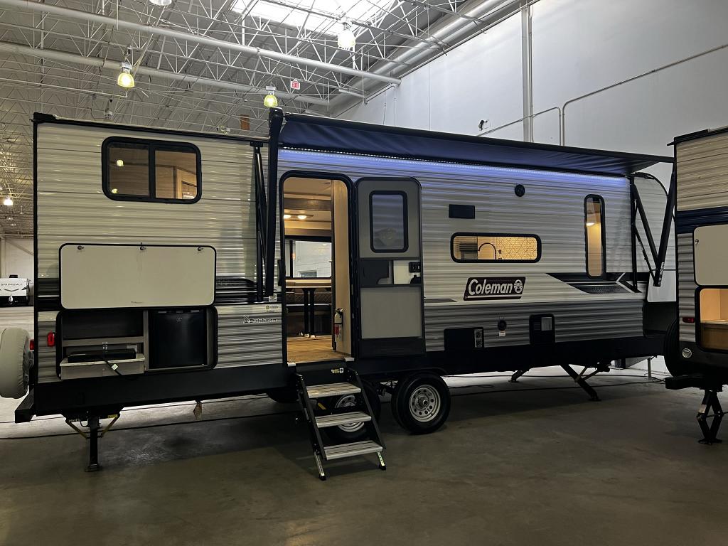 NEW 2022 DUTCHMEN COLEMAN LANTERN 242 BH