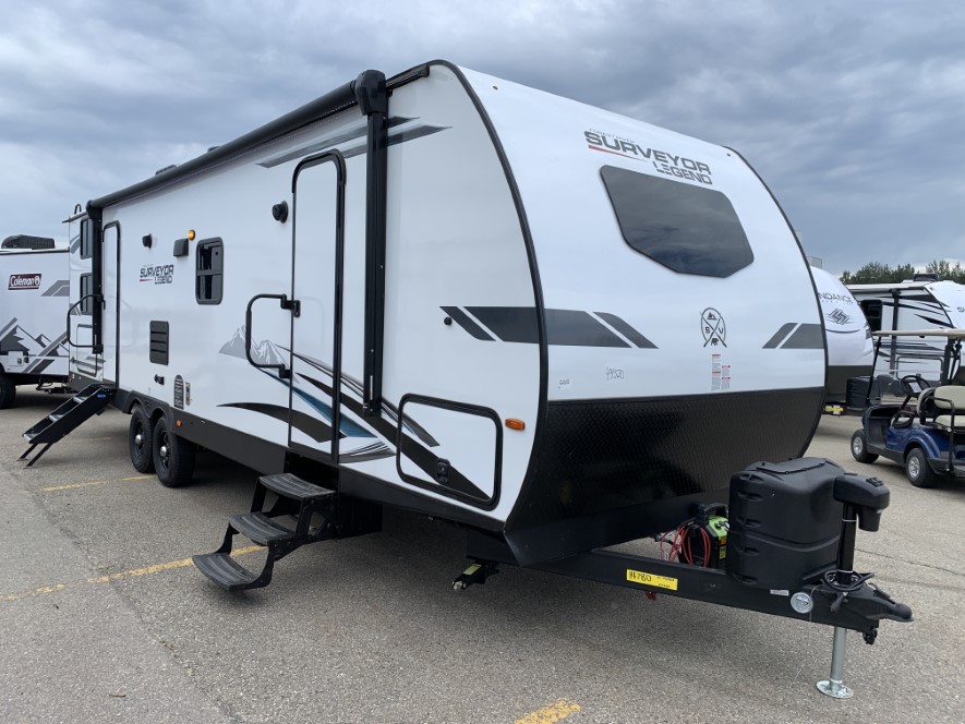 NEW 2022 FOREST RIVER SURVEYOR 296 QBLE