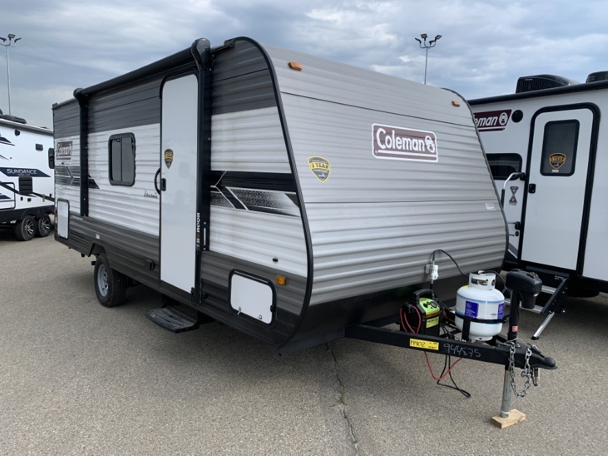 NEW 2022 DUTCHMEN COLEMAN LANTERN 18 BH