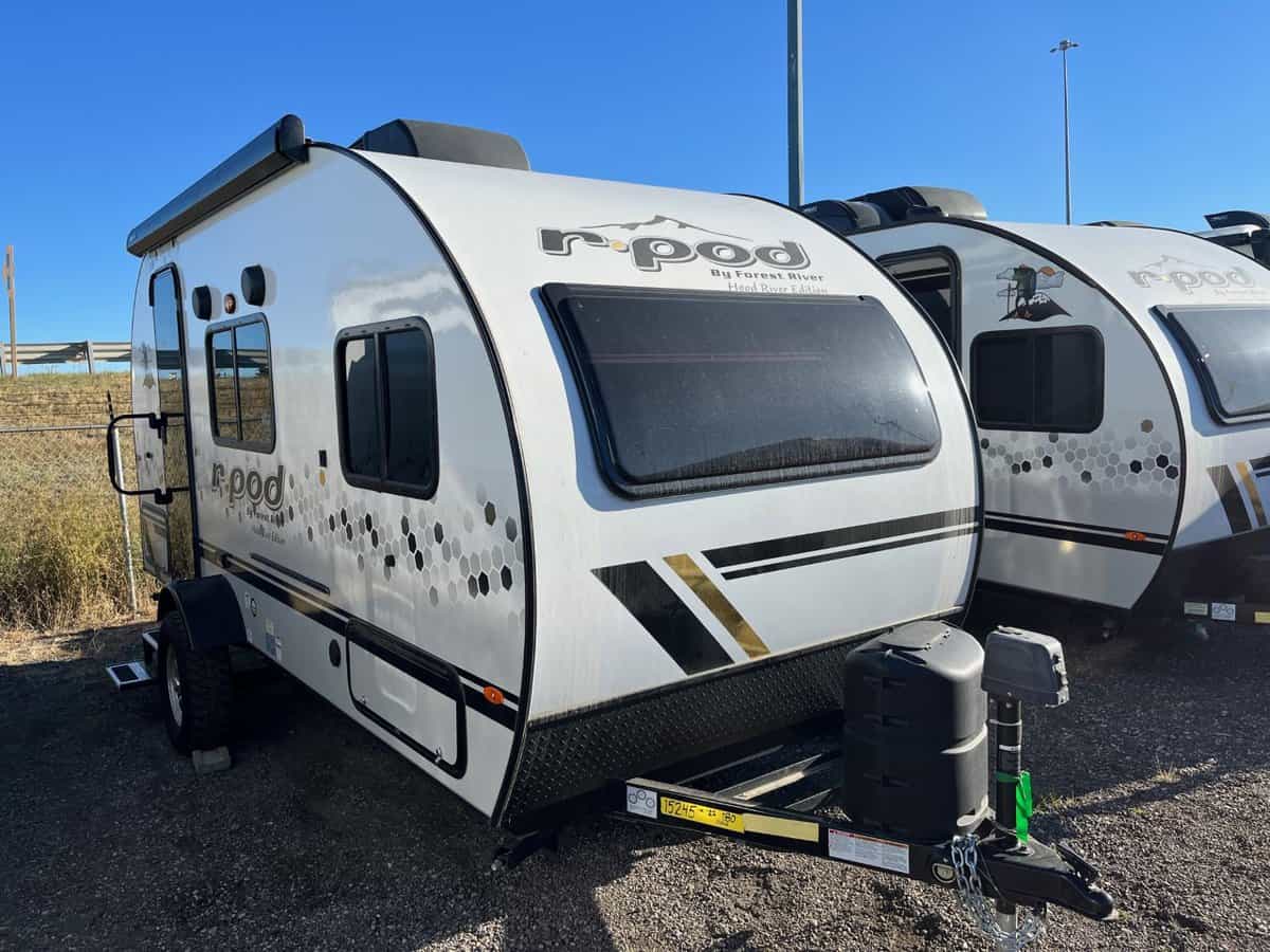 USED 2022 FOREST RIVER R-POD 180