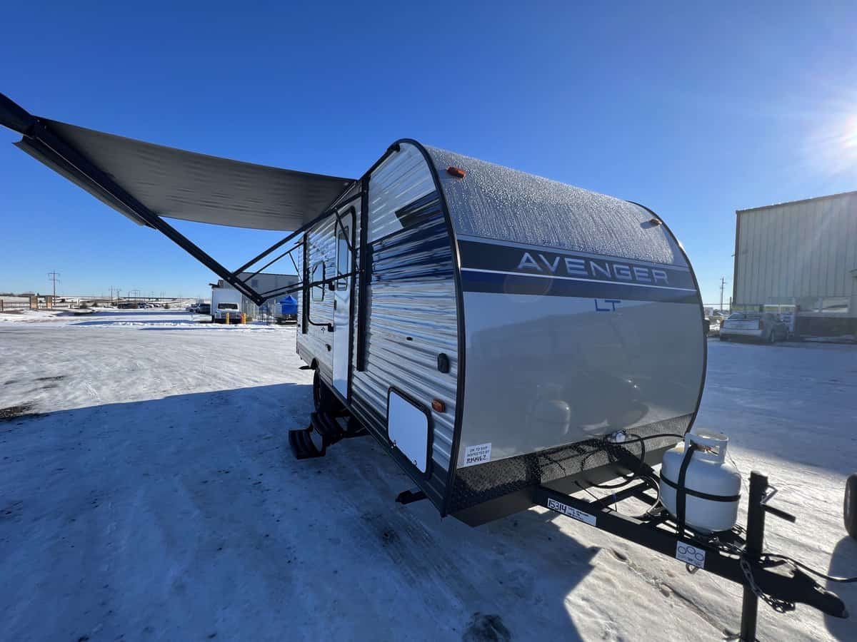 NEW 2023 Forest River AVENGER 16 FQ