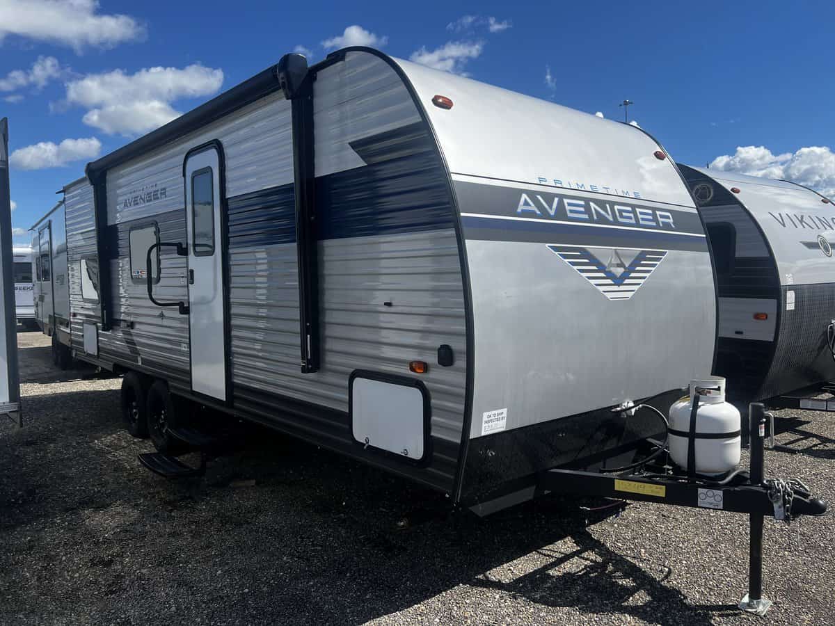 NEW 2023 Forest River AVENGER 22 BH