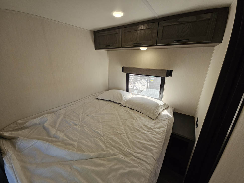 たかゆき ページ 2026 Cherokee Alpha Wolf 280QBS Travel Trailer w/2 Queen Bedroom