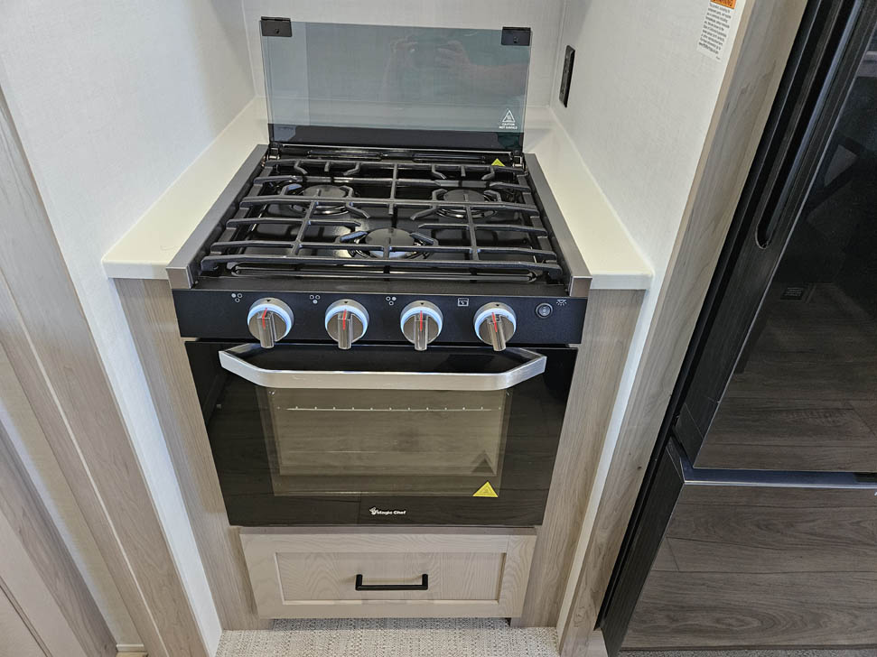 2026 Flagstaff Micro Lite 25FBD Travel Trailer with Rear Kitchen