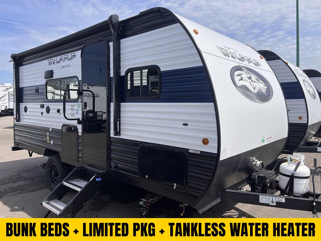 Wolf Pup 16BHS Light Weight Camper