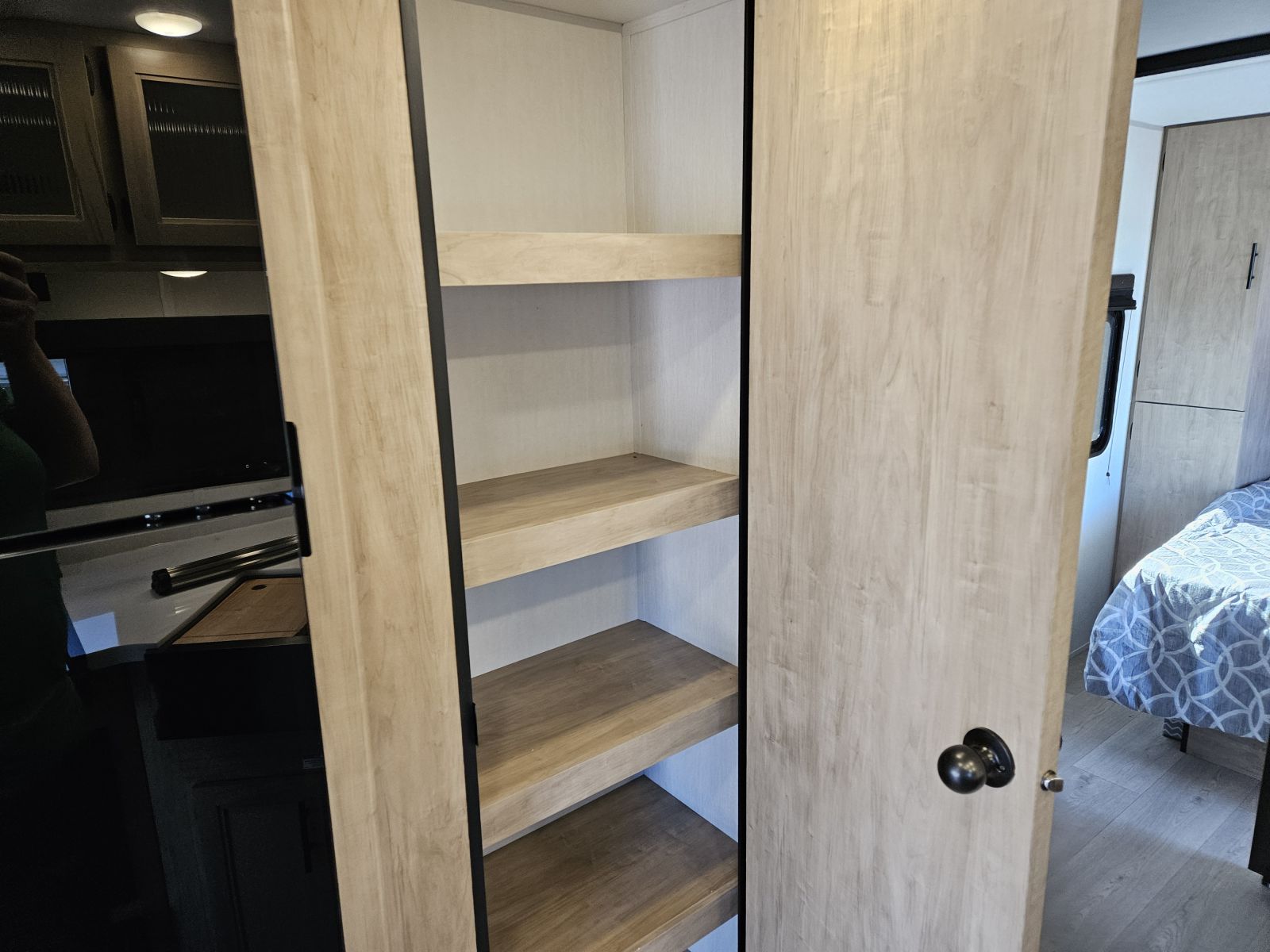 2026 Cherokee Grey Wolf 24RRTBL Toy Hauler Travel Trailer with