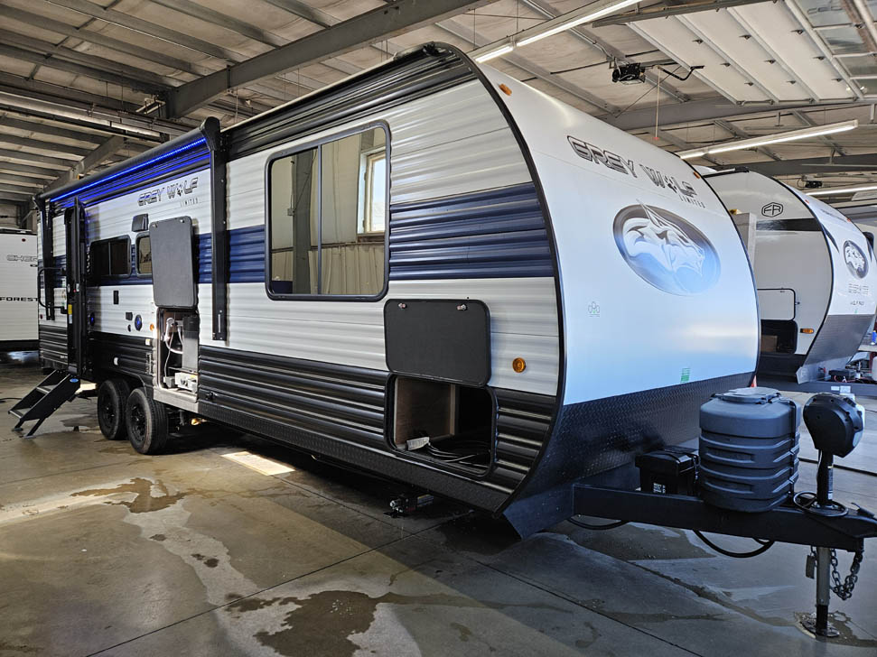 Cherokee Grey Wolf 26LK Travel Trailer 