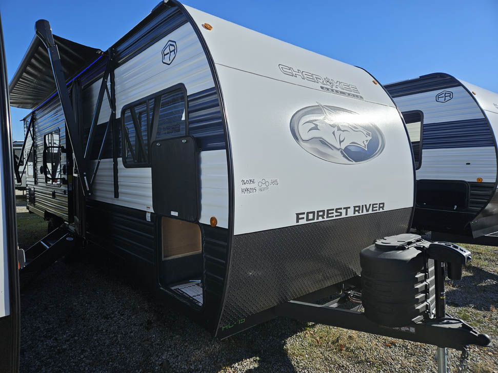 2026 Cherokee Grey Wolf 26DJSE Travel Trailer with Bunks - All Seasons RV