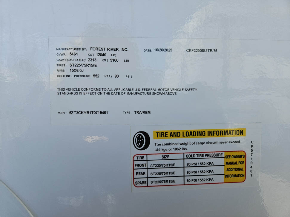 2026 Forest River Cherokee Arctic Wolf 3250SUITE 5th Wheel for