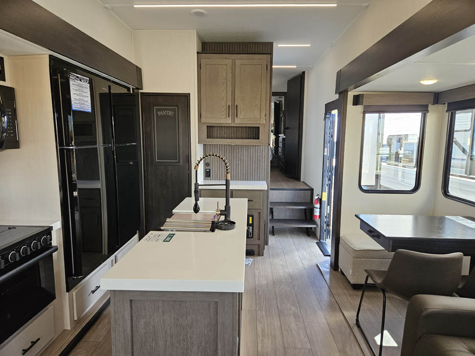 2026 Forest River Cherokee Arctic Wolf 3250SUITE 5th Wheel for