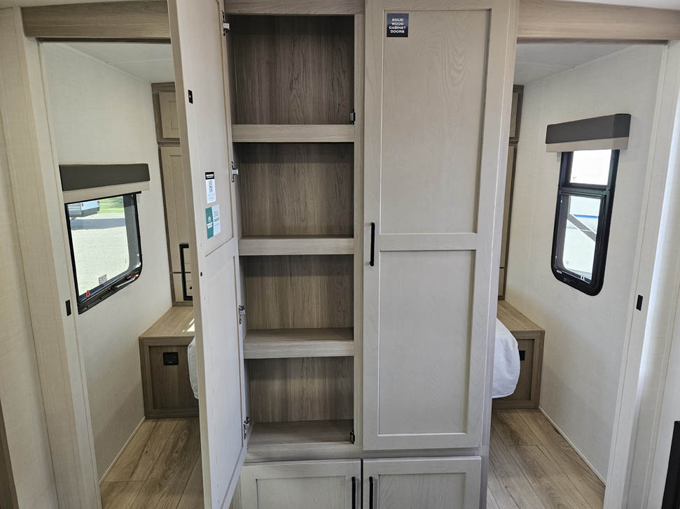 2026 Flagstaff Micro Lite 25DBH Travel Trailer with Bunks for Sale