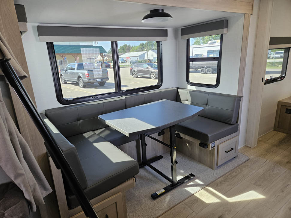 2026 Flagstaff Micro Lite 25DBH Travel Trailer with Bunks for Sale