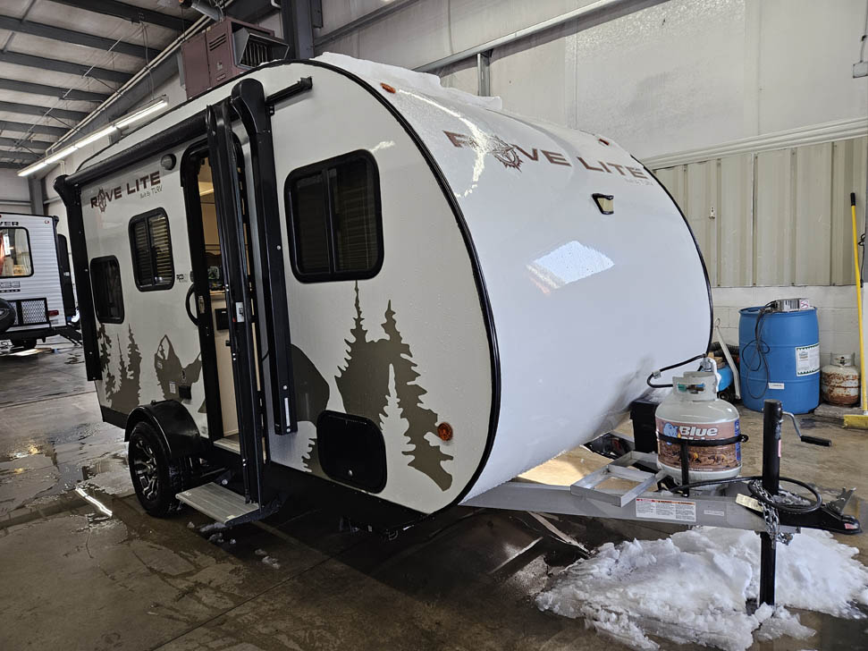 Used 2023 Rove Lite 14BH Travel Trailer