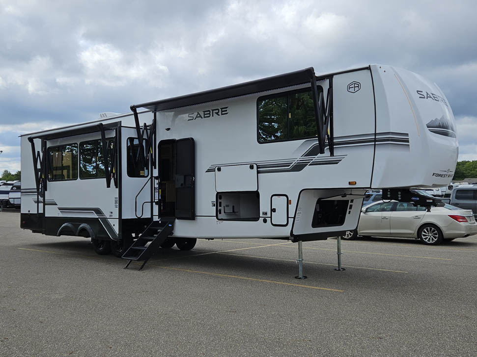 2027 Cherokee Sabre 36DBB 5th Wheel with 2 Bedrooms - All Seasons RV