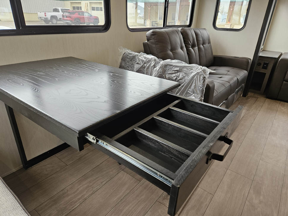 2026 Cherokee Alpha Wolf 26RL Travel Trailer w/Rear Living for