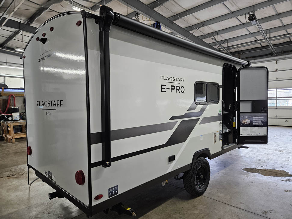 Forest River Flagstaff E Pro 17LE Light Weight Trailer - All Seasons RV