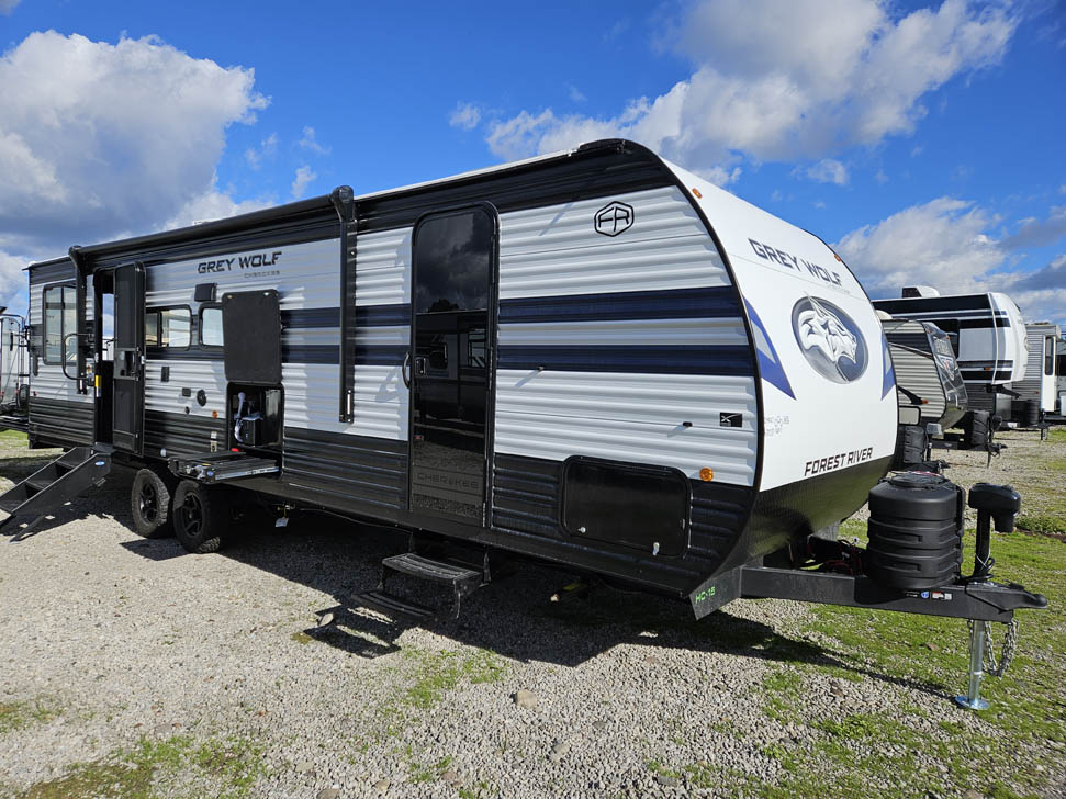 2027 Cherokee Grey Wolf 24RRT Toy Hauler Trailer - All Seasons RV